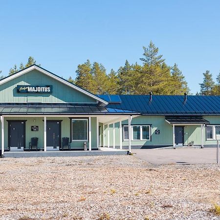 Hotel Safarimajoitus Kalajoki Esterno foto
